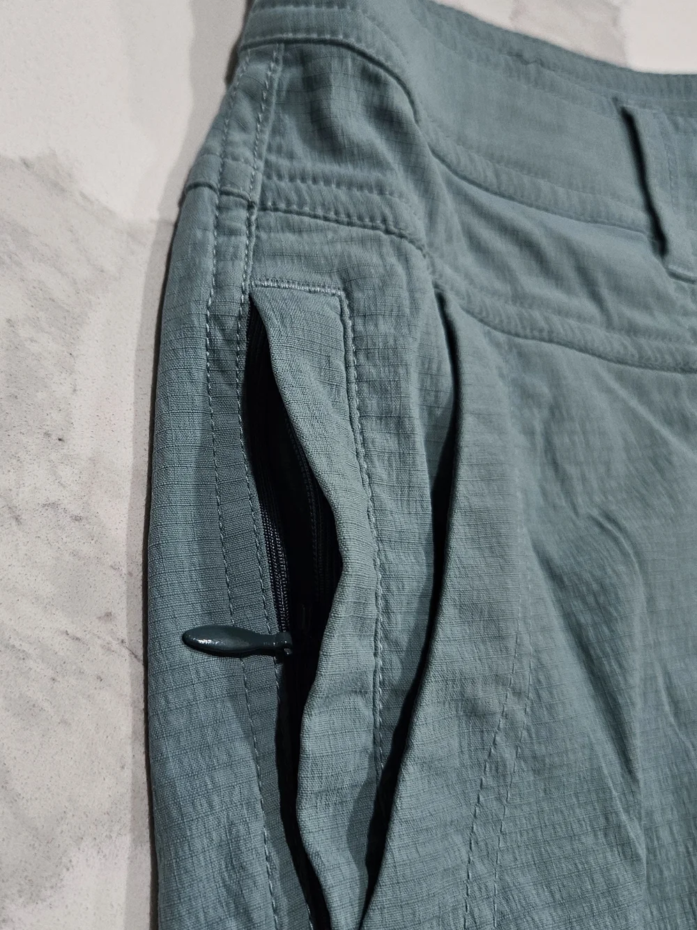 Prana Women's Teal Athletic Shorts - Picture 4 of 7